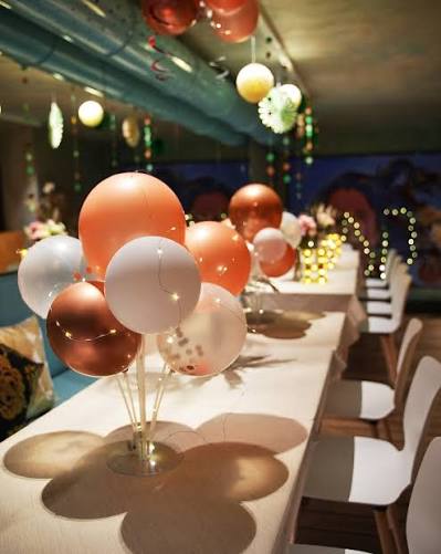 Cena di gruppo o compleanno a Jesolo: come organizzarla da Dirigì